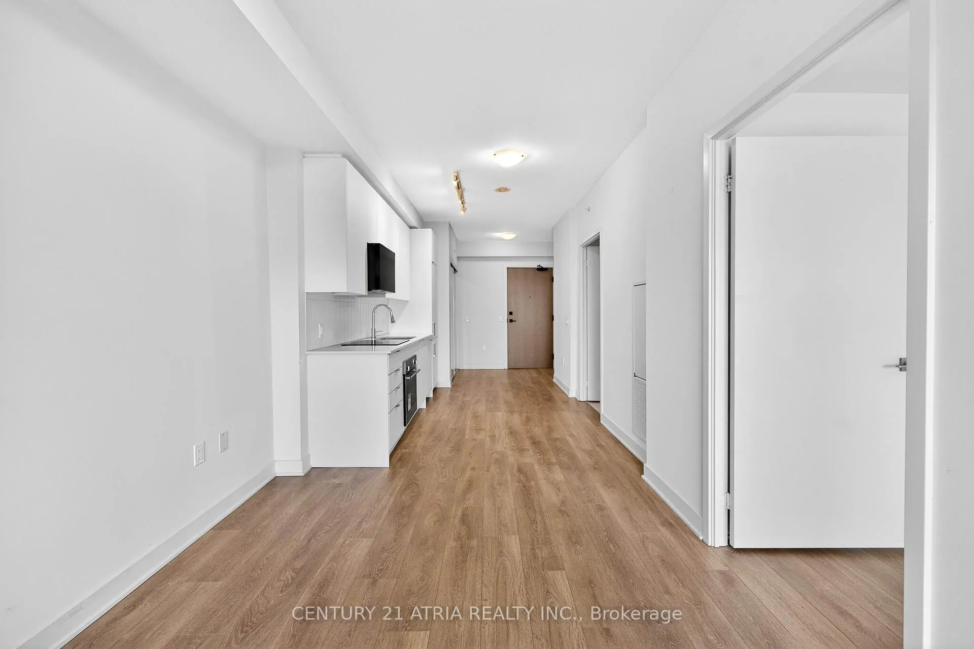 Photo 17 of Unit 3407, 2920 Hwy 7, Vaughan, Concord — HOMEH