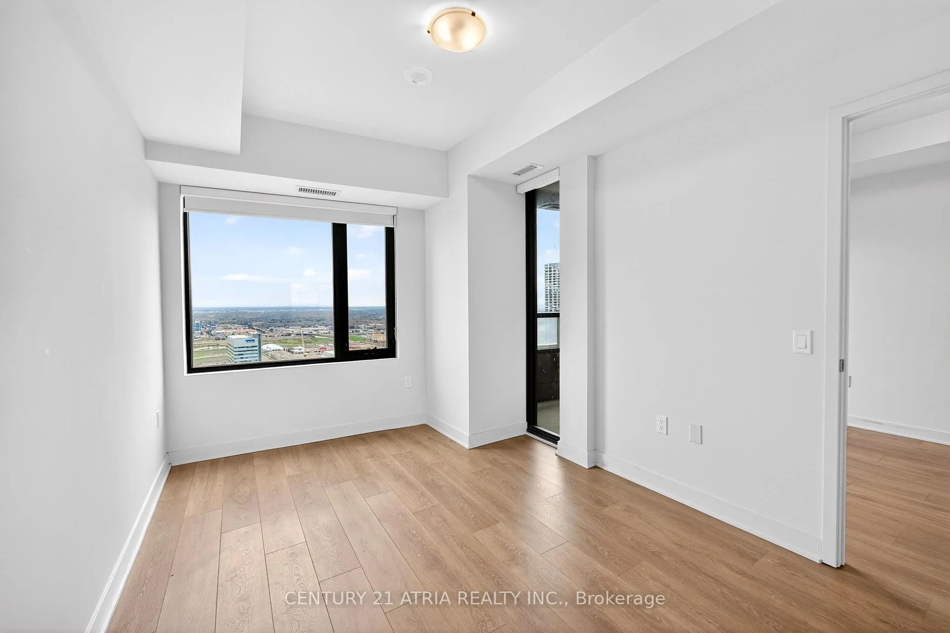 Photo 24 of Unit 3407, 2920 Hwy 7, Vaughan, Concord — HOMEH