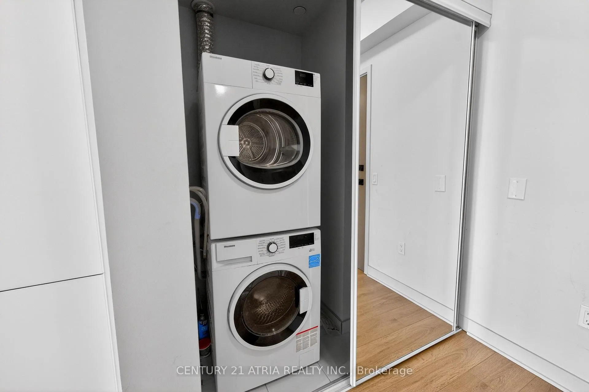 Photo 31 of Unit 3407, 2920 Hwy 7, Vaughan, Concord — HOMEH