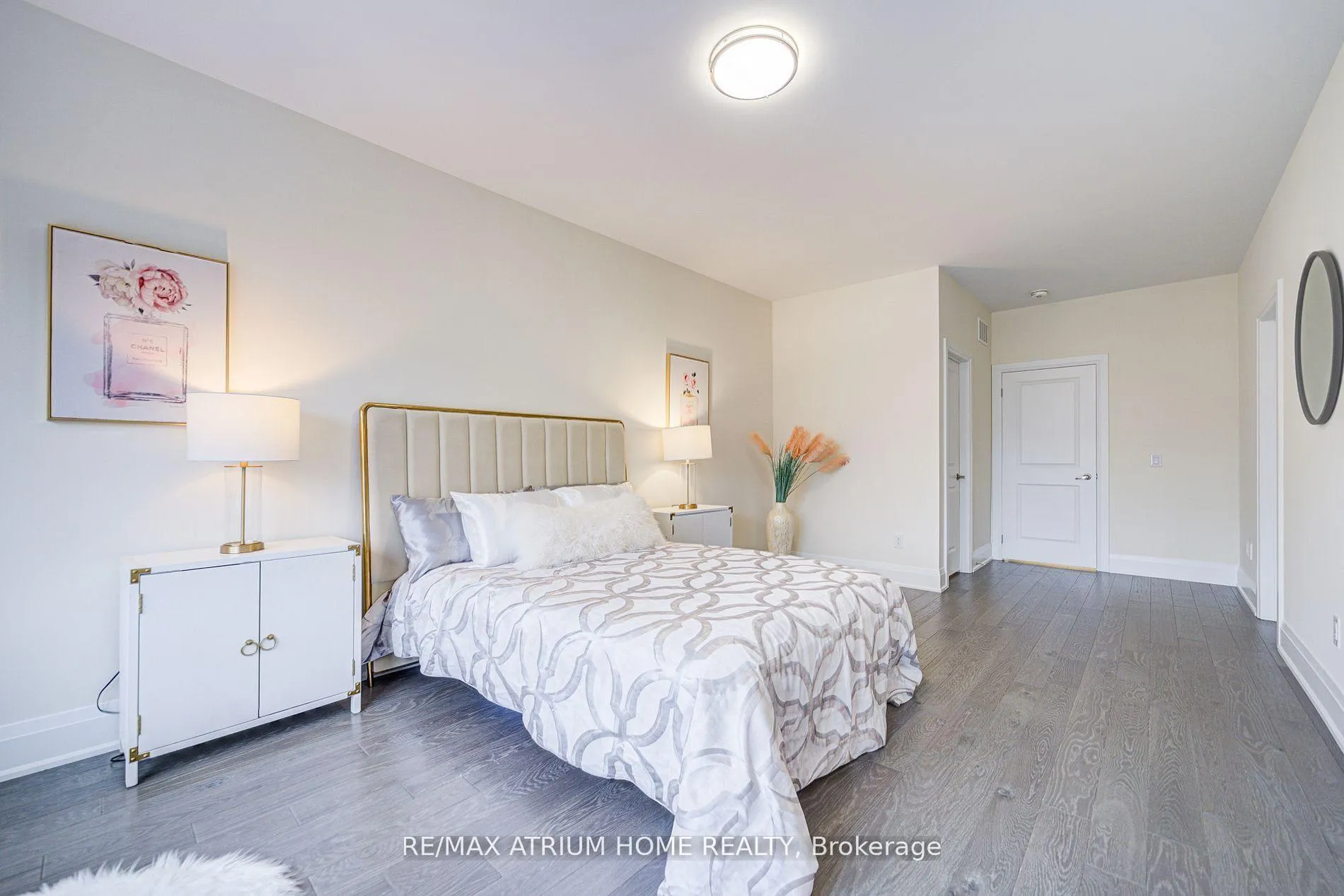 Photo 31 of 90 Hesperus Road, Vaughan, Patterson — HOMEH