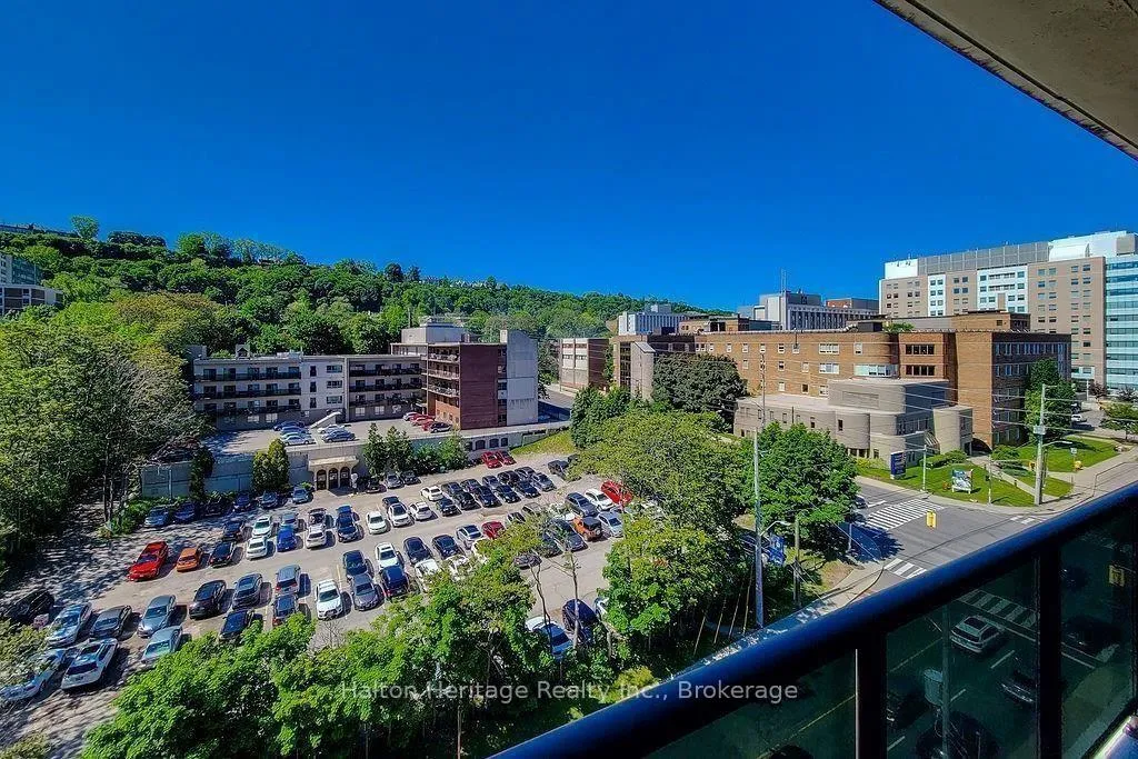 Photo 19 of Unit 905, 81 Charlton Avenue E, Hamilton, Corktown — HOMEH
