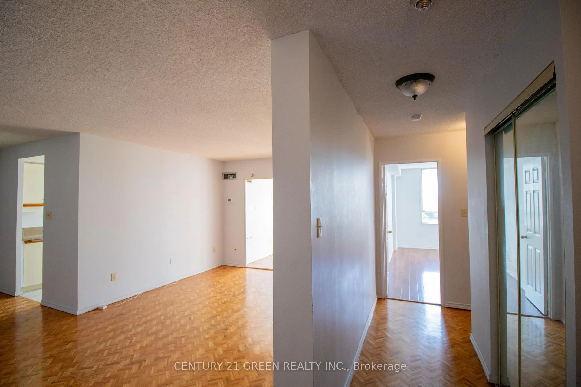 Photo 11 of Unit 706, 5 Lisa Street, Brampton, Queen Street Corridor — HOMEH