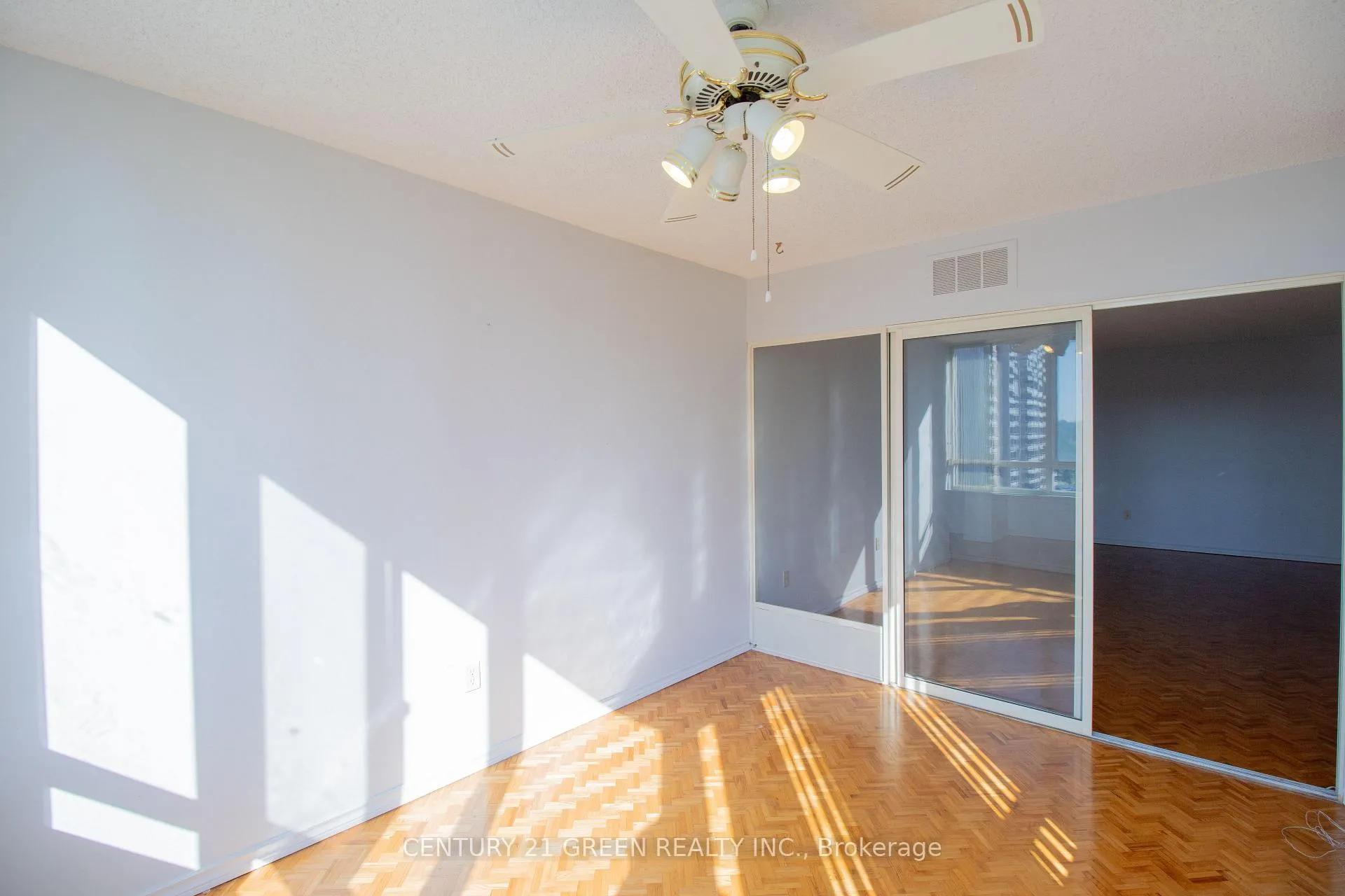 Photo 18 of Unit 706, 5 Lisa Street, Brampton, Queen Street Corridor — HOMEH
