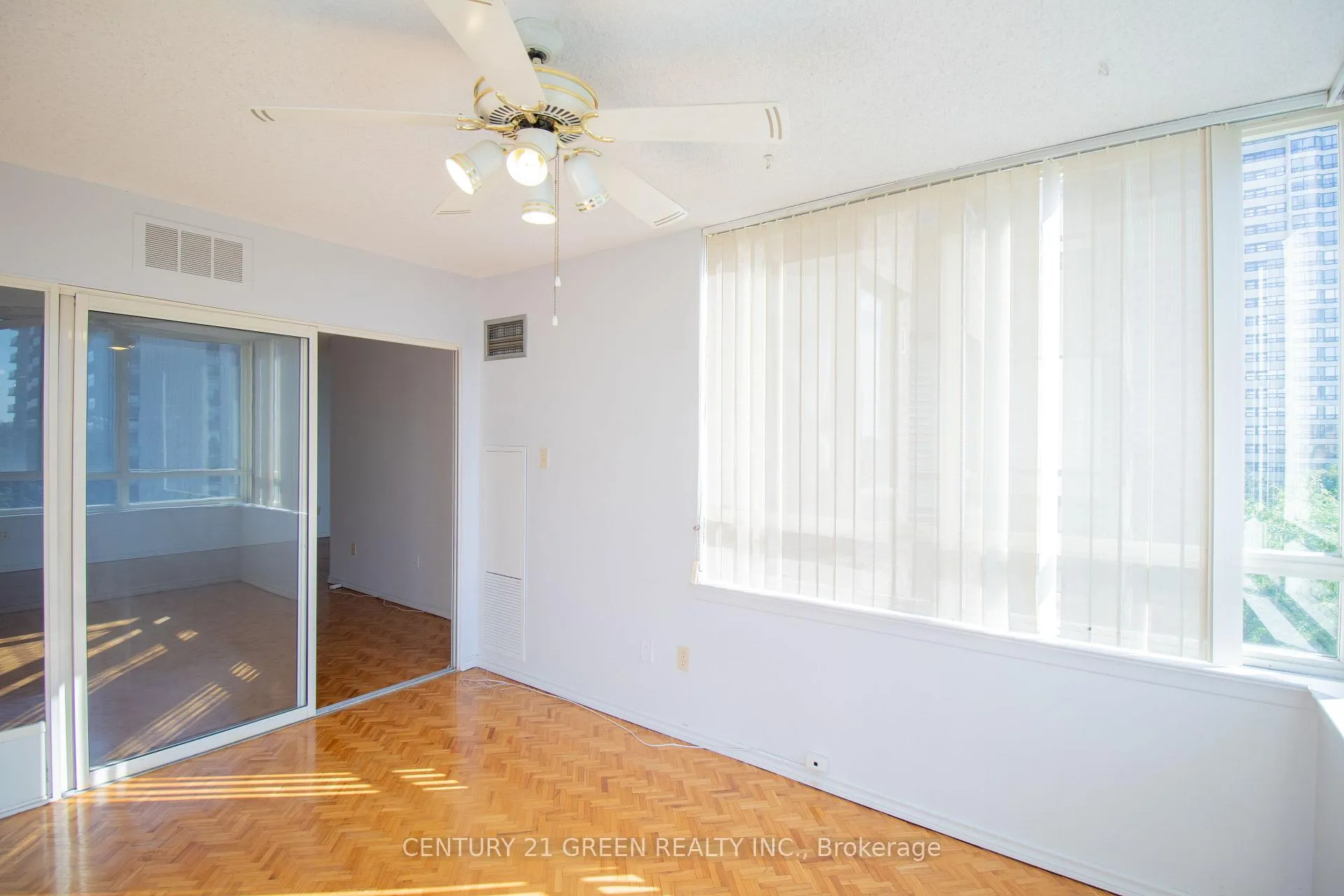 Photo 19 of Unit 706, 5 Lisa Street, Brampton, Queen Street Corridor — HOMEH