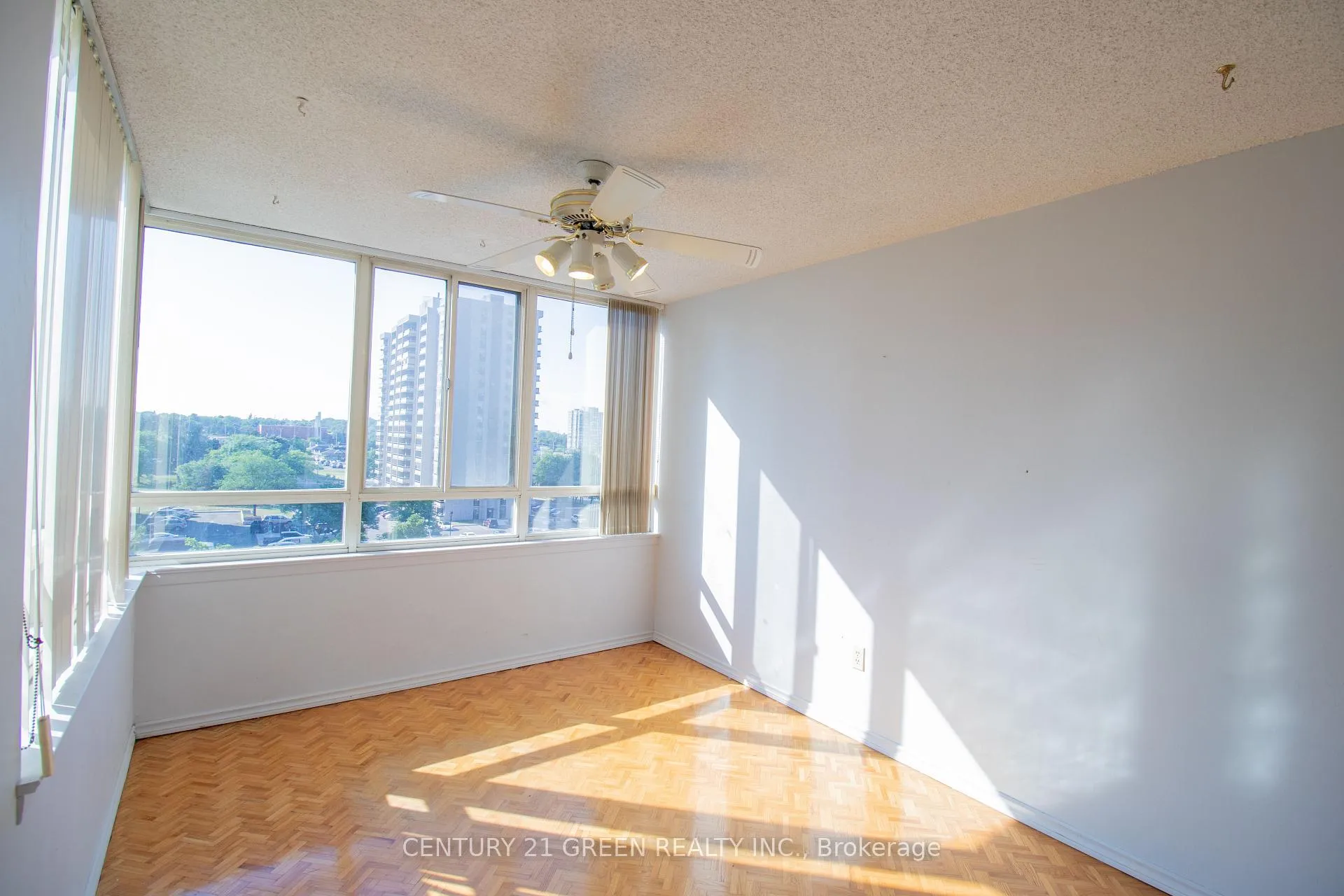 Photo 20 of Unit 706, 5 Lisa Street, Brampton, Queen Street Corridor — HOMEH