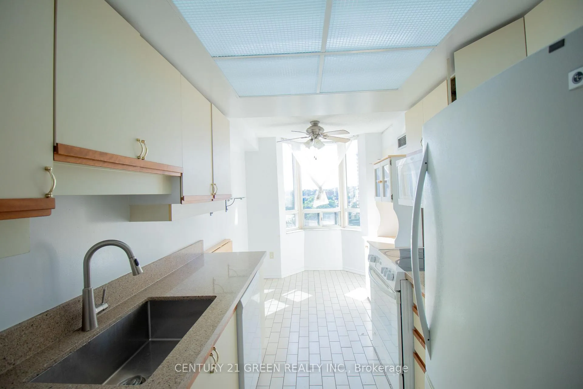 Photo 25 of Unit 706, 5 Lisa Street, Brampton, Queen Street Corridor — HOMEH