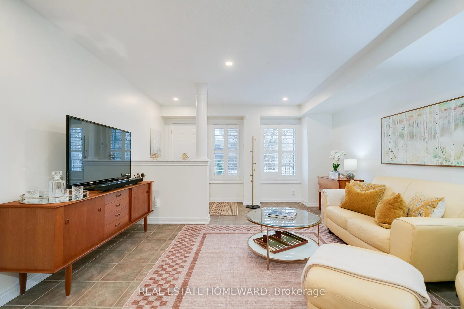 Photo 8 of 1848 Lake Shore Boulevard E, Toronto, The Beaches — HOMEH