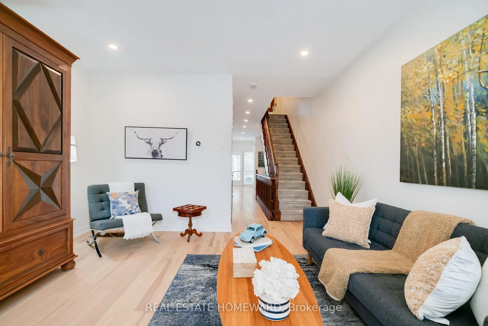 Photo 14 of 1848 Lake Shore Boulevard E, Toronto, The Beaches — HOMEH