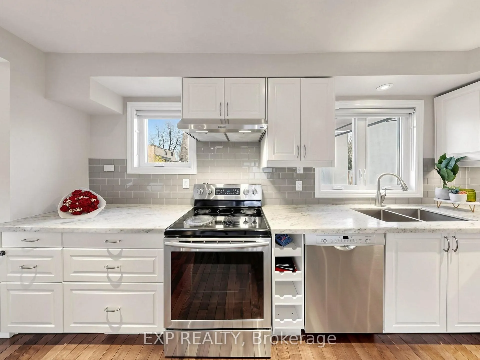 Photo 12 of 598 Stonebridge Lane, Pickering, West Shore — HOMEH