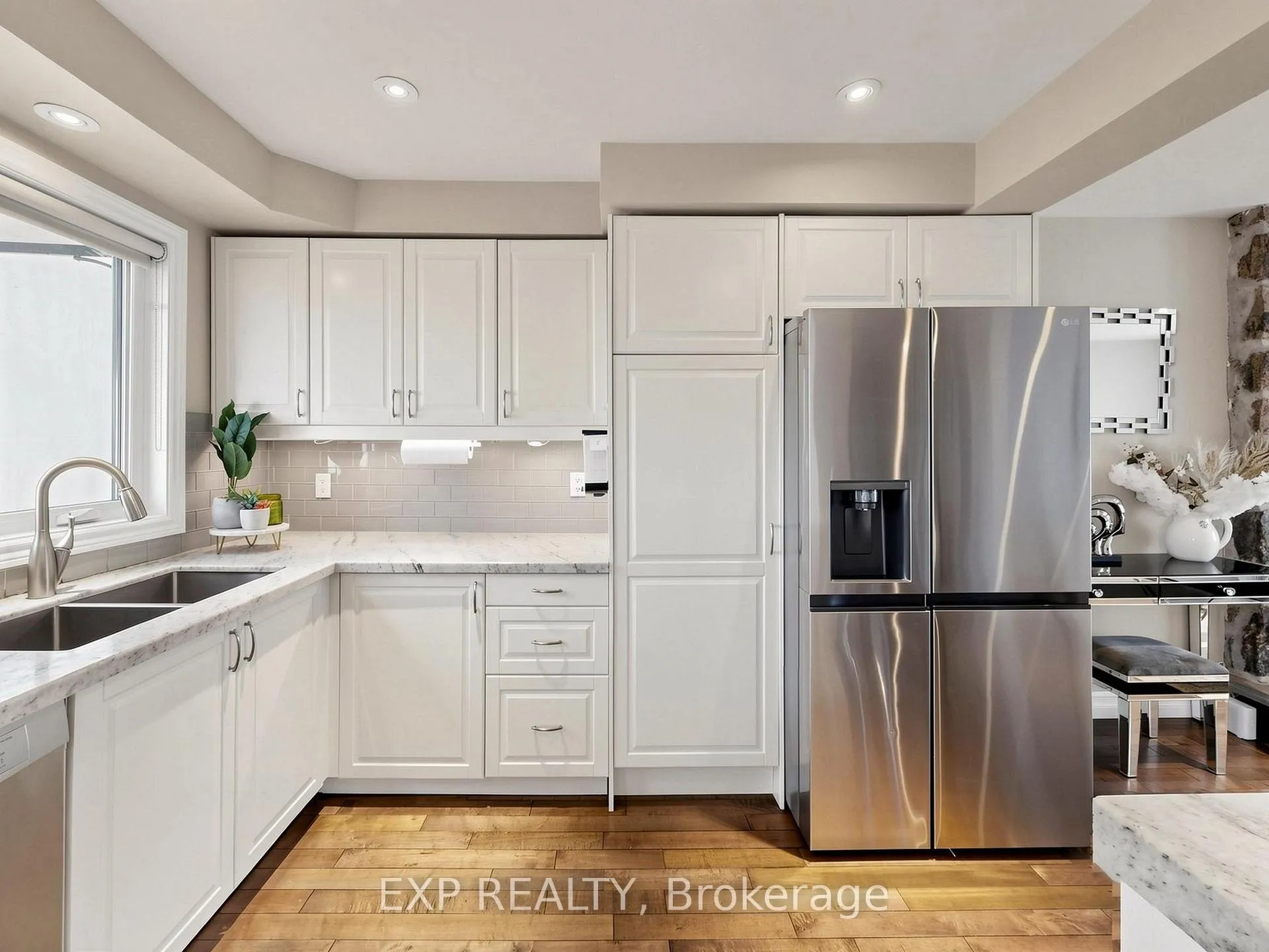 Photo 17 of 598 Stonebridge Lane, Pickering, West Shore — HOMEH
