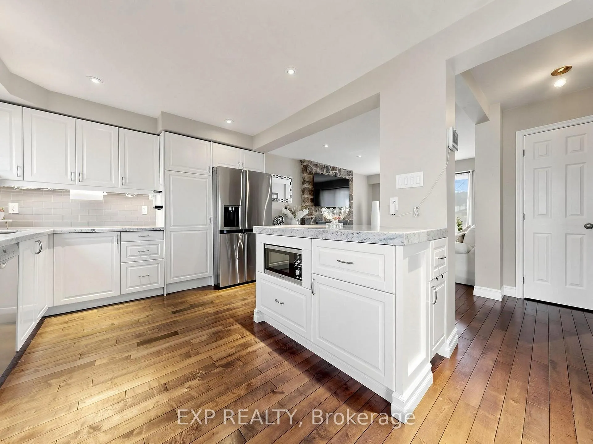 Photo 19 of 598 Stonebridge Lane, Pickering, West Shore — HOMEH