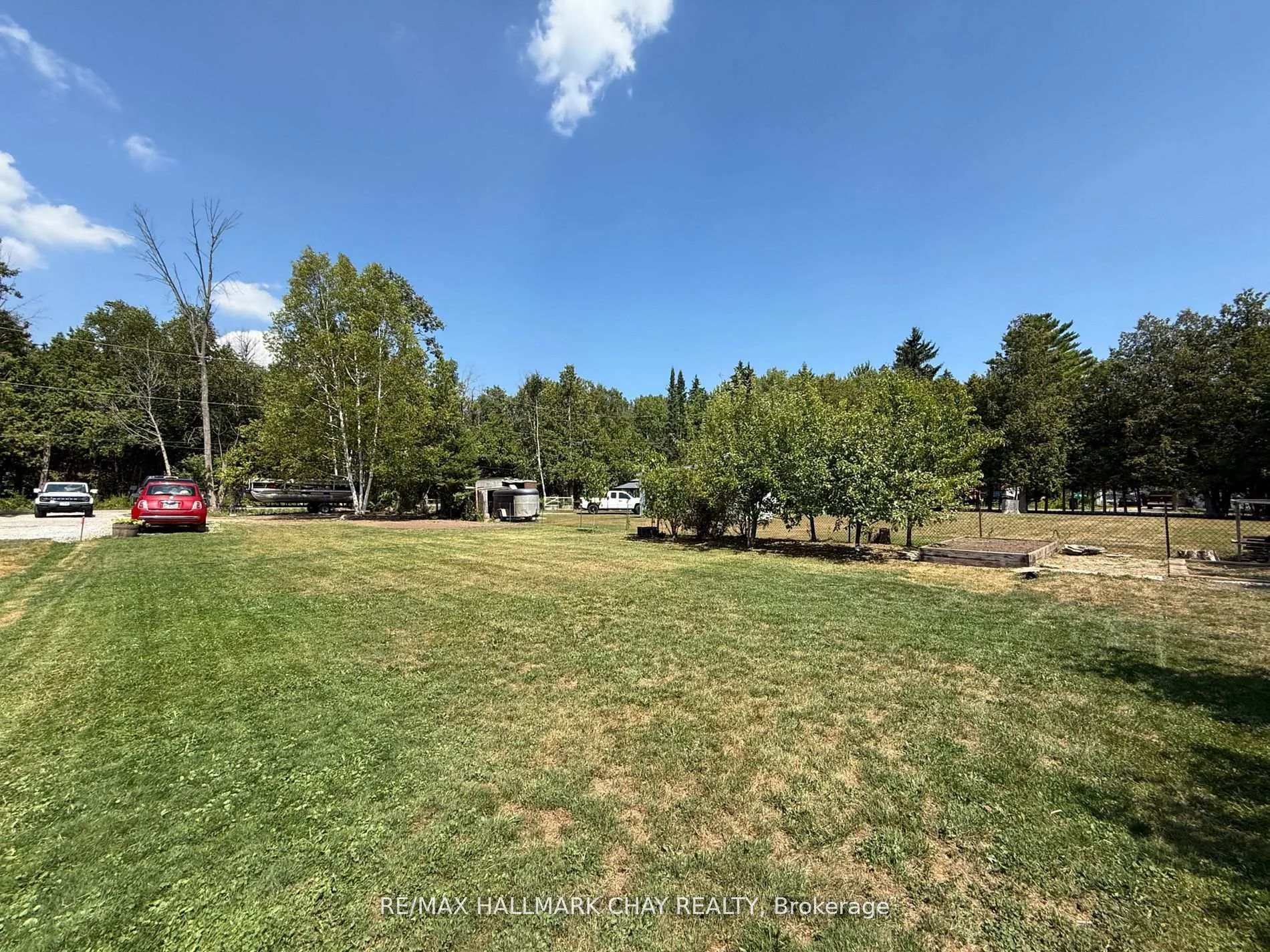 Photo 7 of 1045 Larch Street, Innisfil, Rural Innisfil — HOMEH