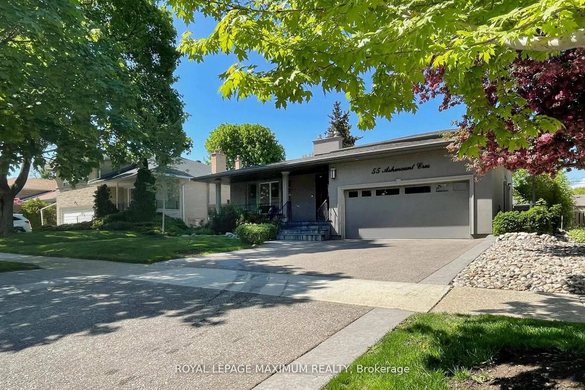Photo 1 of 55 Ashmount Crescent, Etobicoke, Willowridge-Martingrove-Richview — HOMEH