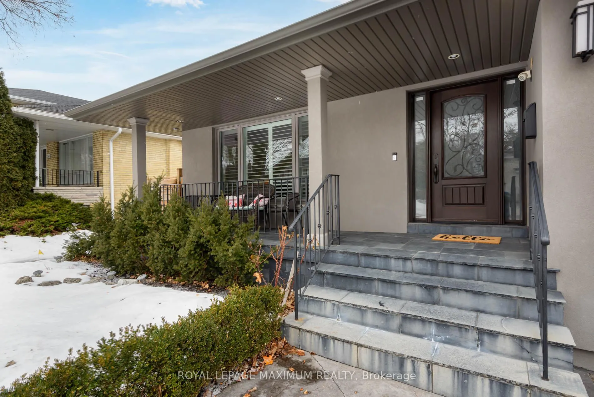Photo 3 of 55 Ashmount Crescent, Etobicoke, Willowridge-Martingrove-Richview — HOMEH
