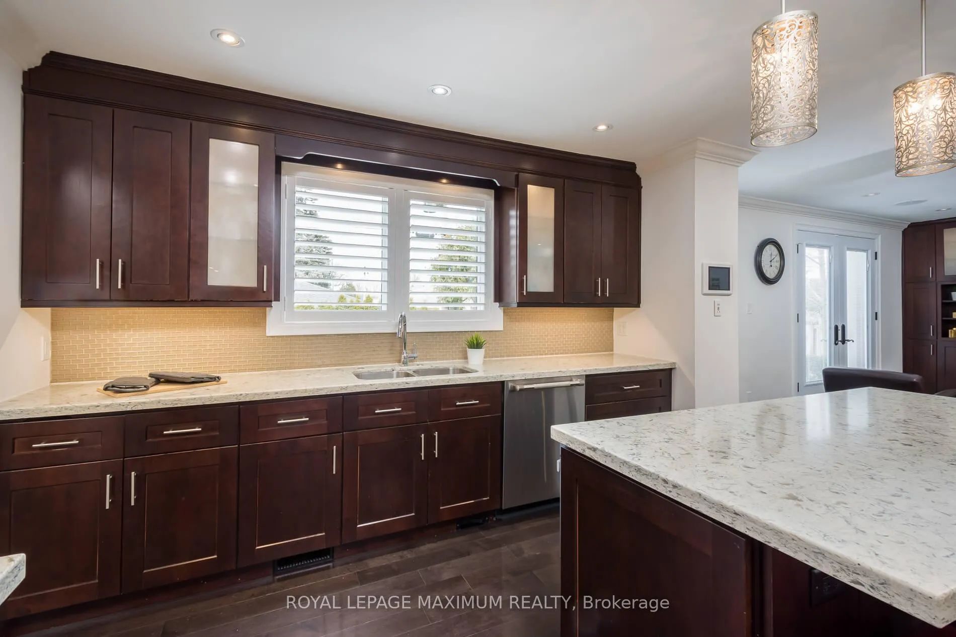Photo 16 of 55 Ashmount Crescent, Etobicoke, Willowridge-Martingrove-Richview — HOMEH