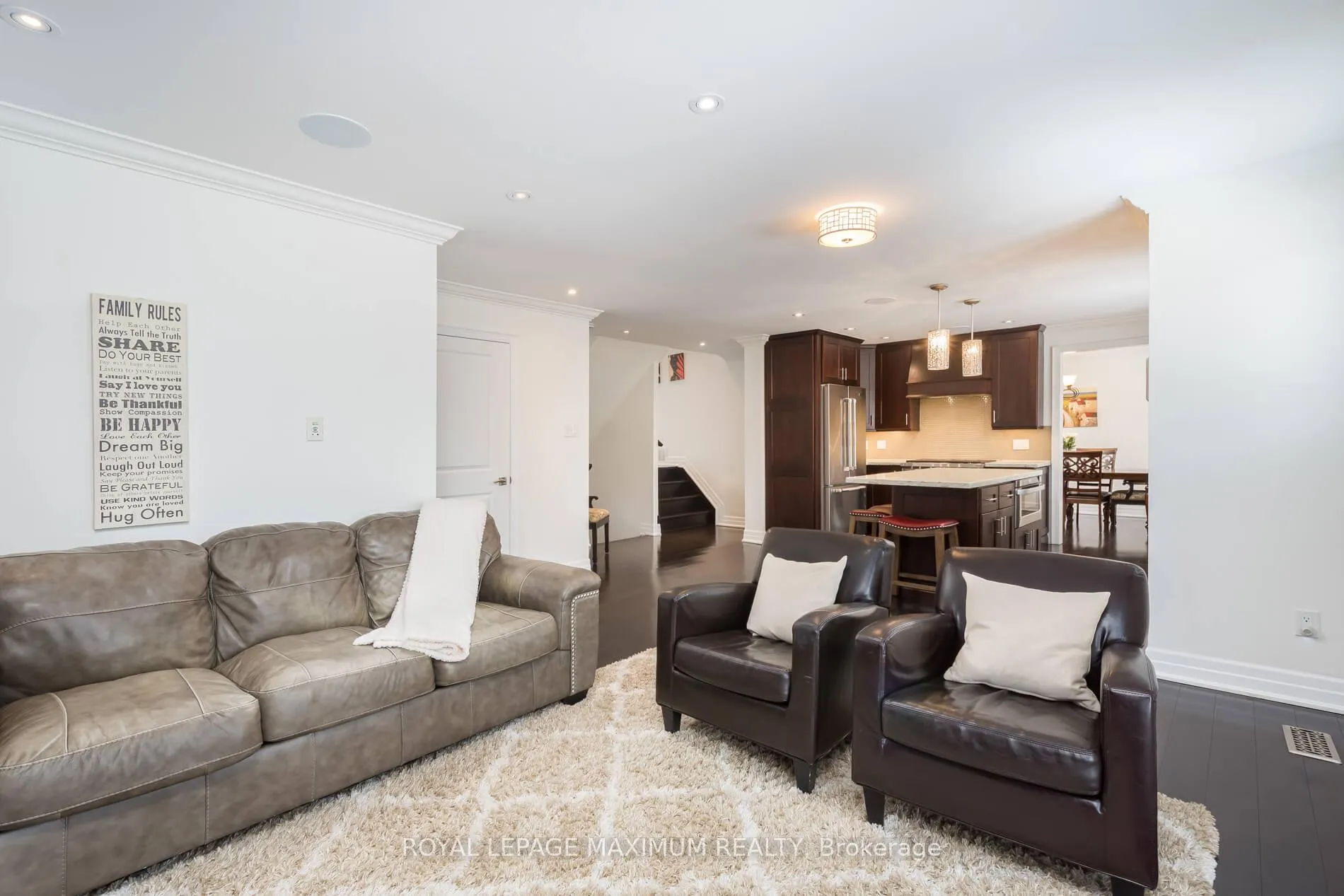 Photo 17 of 55 Ashmount Crescent, Etobicoke, Willowridge-Martingrove-Richview — HOMEH