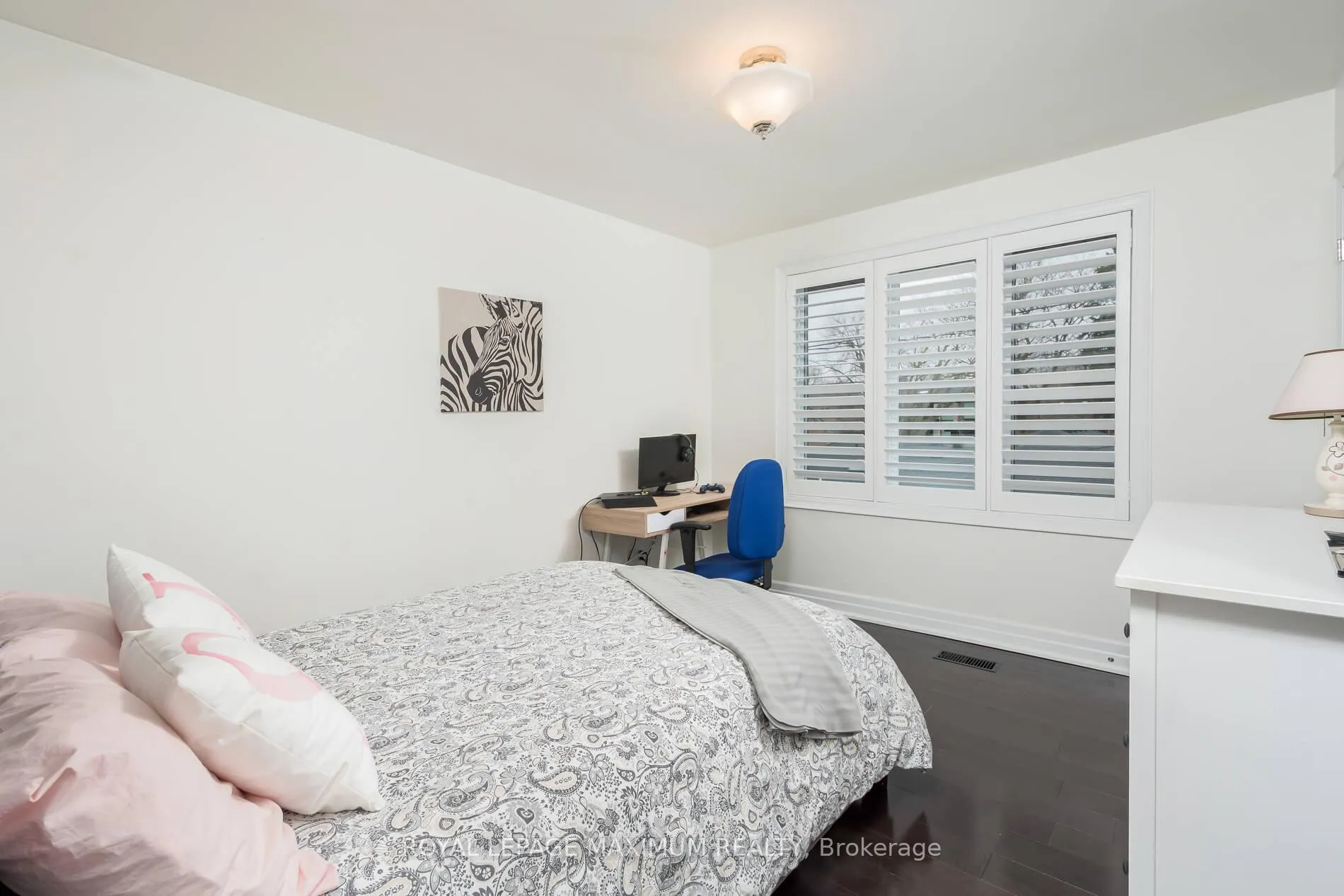 Photo 20 of 55 Ashmount Crescent, Etobicoke, Willowridge-Martingrove-Richview — HOMEH