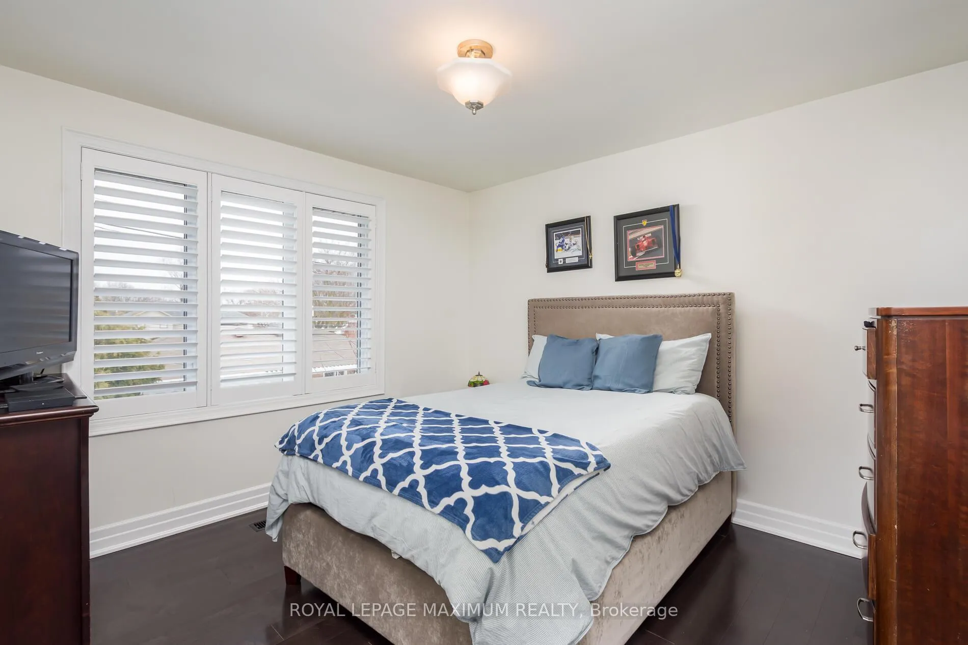 Photo 21 of 55 Ashmount Crescent, Etobicoke, Willowridge-Martingrove-Richview — HOMEH