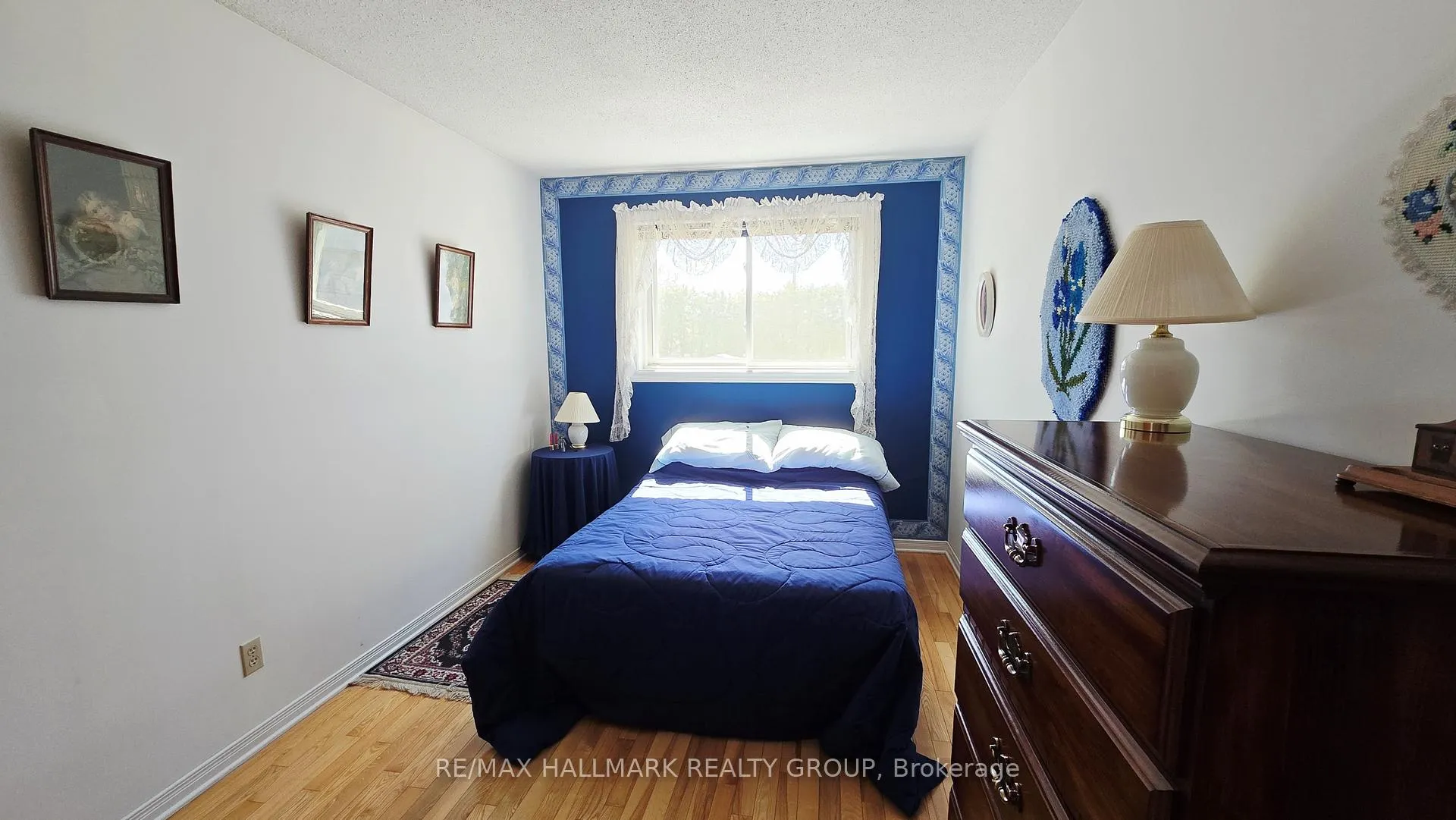 Photo 15 of 119 Archie Street, Ottawa, Constance Bay — HOMEH