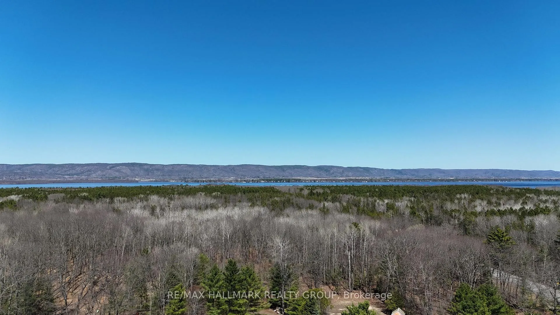 Photo 34 of 119 Archie Street, Ottawa, Constance Bay — HOMEH