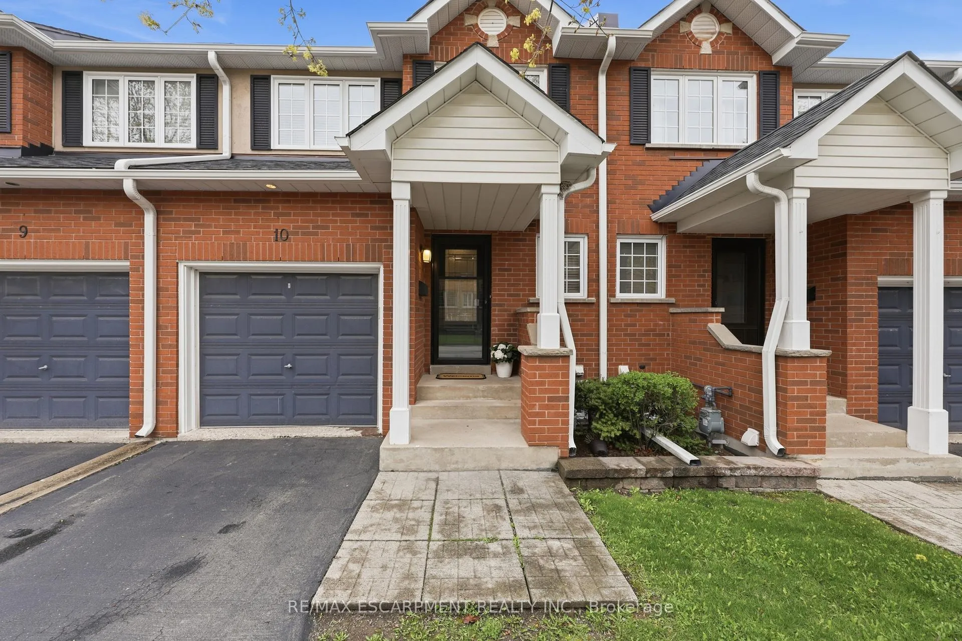 Photo 1 of Unit 10, 2880 Headon Forest Drive, Burlington, Headon — HOMEH