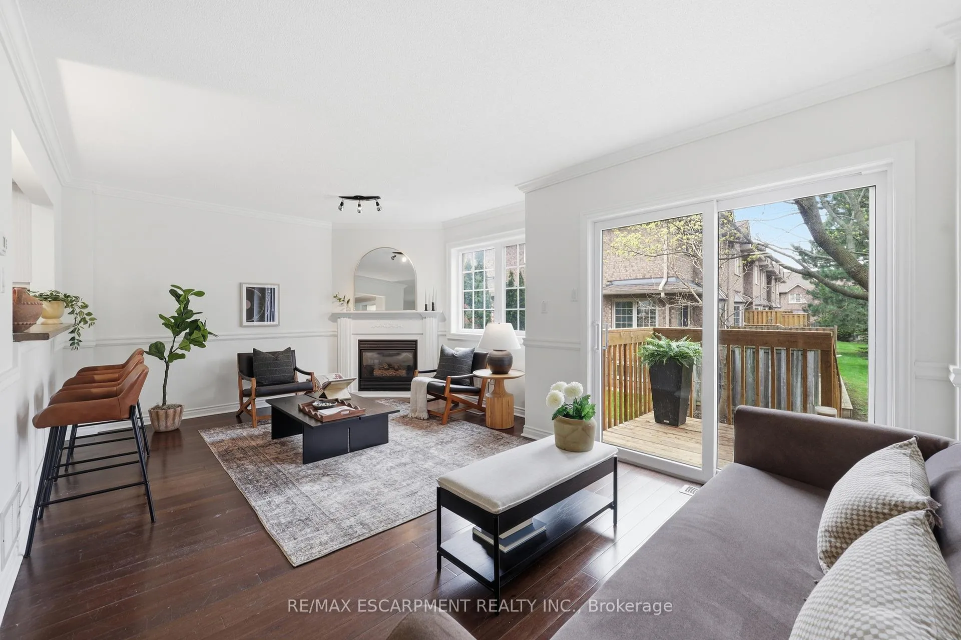 Photo 4 of Unit 10, 2880 Headon Forest Drive, Burlington, Headon — HOMEH