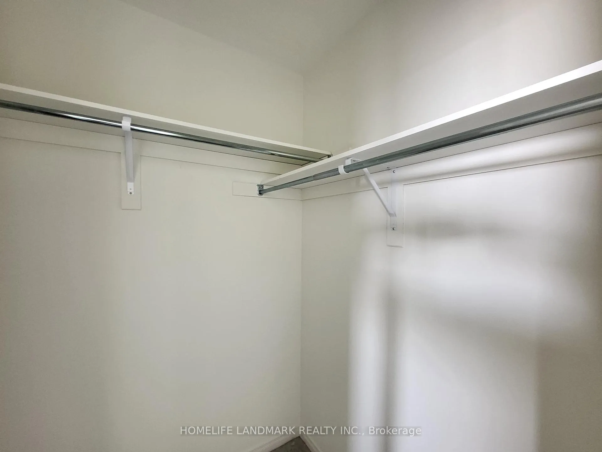 Photo 11 of 1436 Coral Springs Path, Oshawa, Taunton — HOMEH