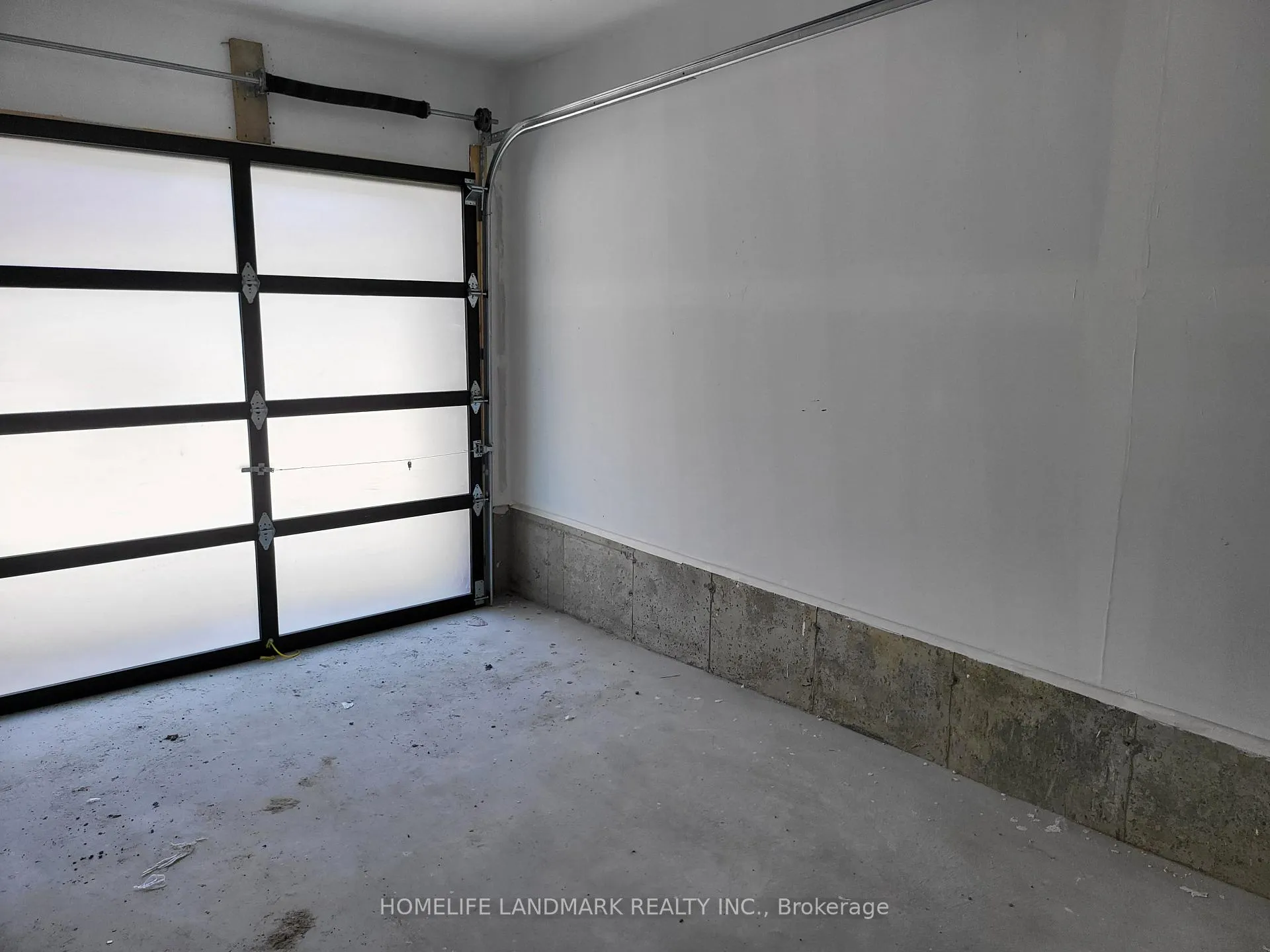 Photo 13 of 1436 Coral Springs Path, Oshawa, Taunton — HOMEH