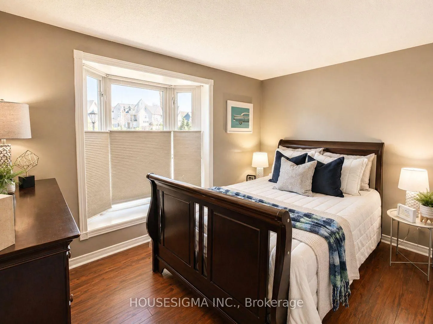 Photo 19 of 607 Down Crescent, Oshawa, Donevan — HOMEH