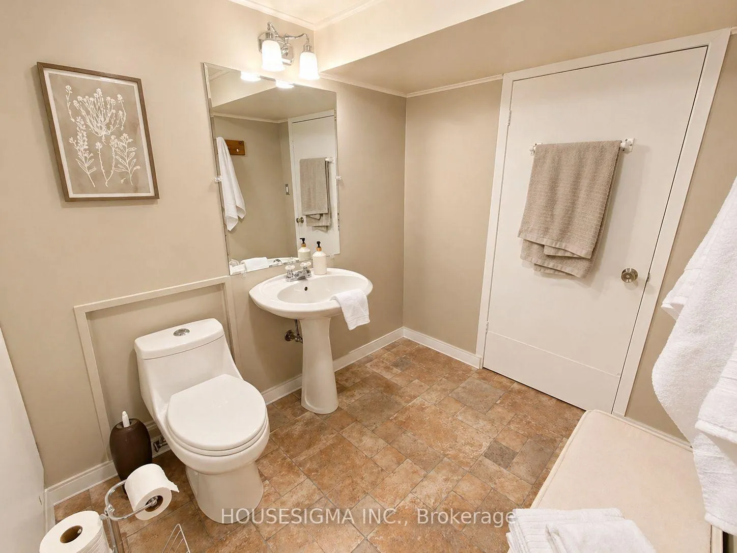 Photo 37 of 607 Down Crescent, Oshawa, Donevan — HOMEH