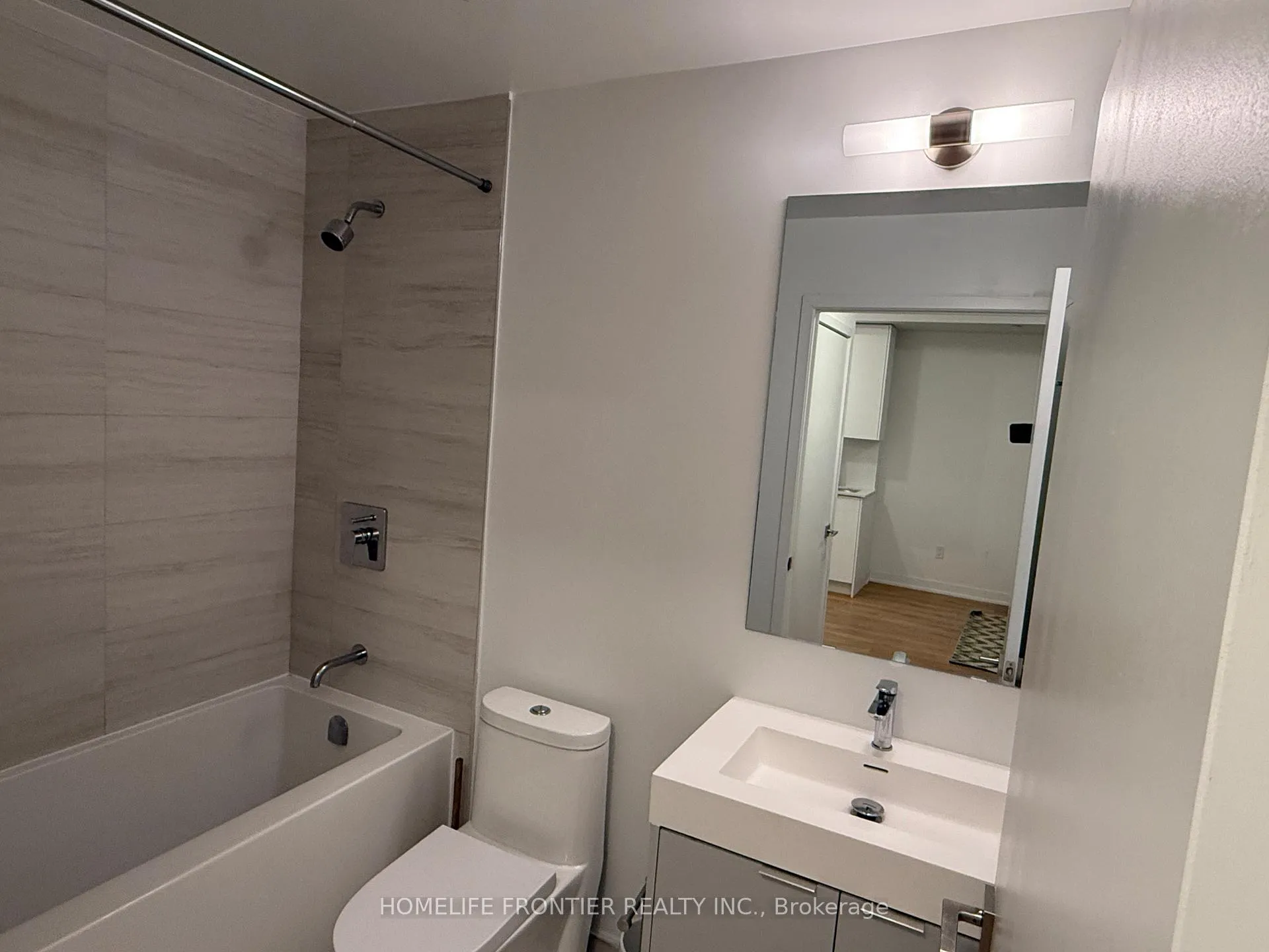 Photo 7 of Unit 1226, 498 Caldari Road, Vaughan, Concord — HOMEH