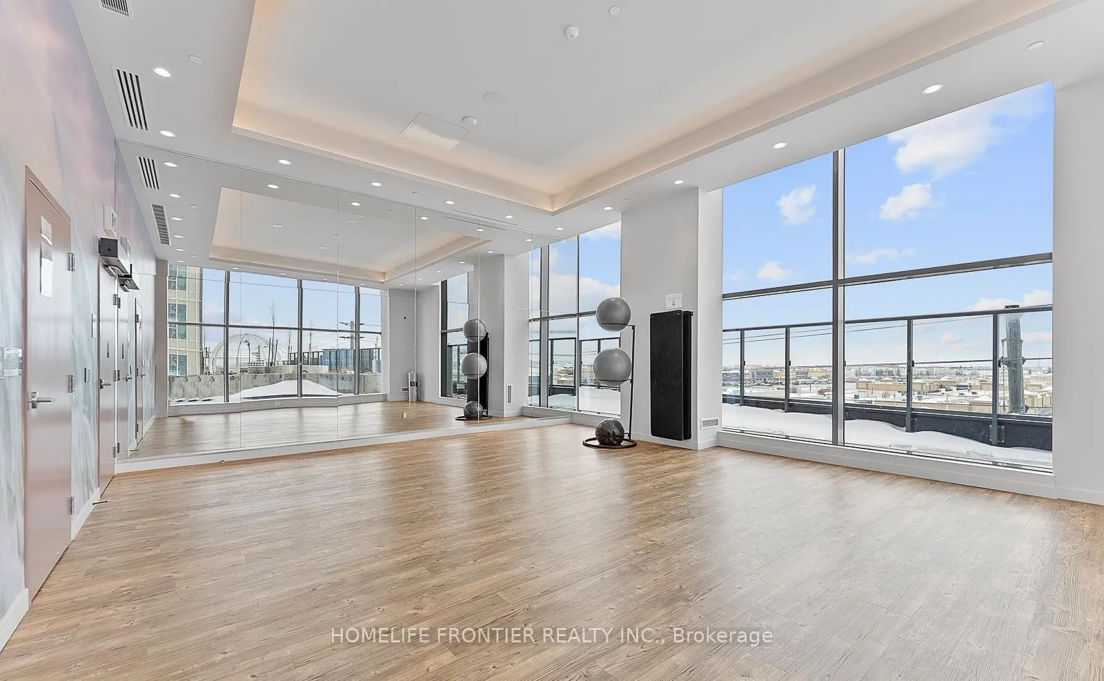 Photo 21 of Unit 1226, 498 Caldari Road, Vaughan, Concord — HOMEH
