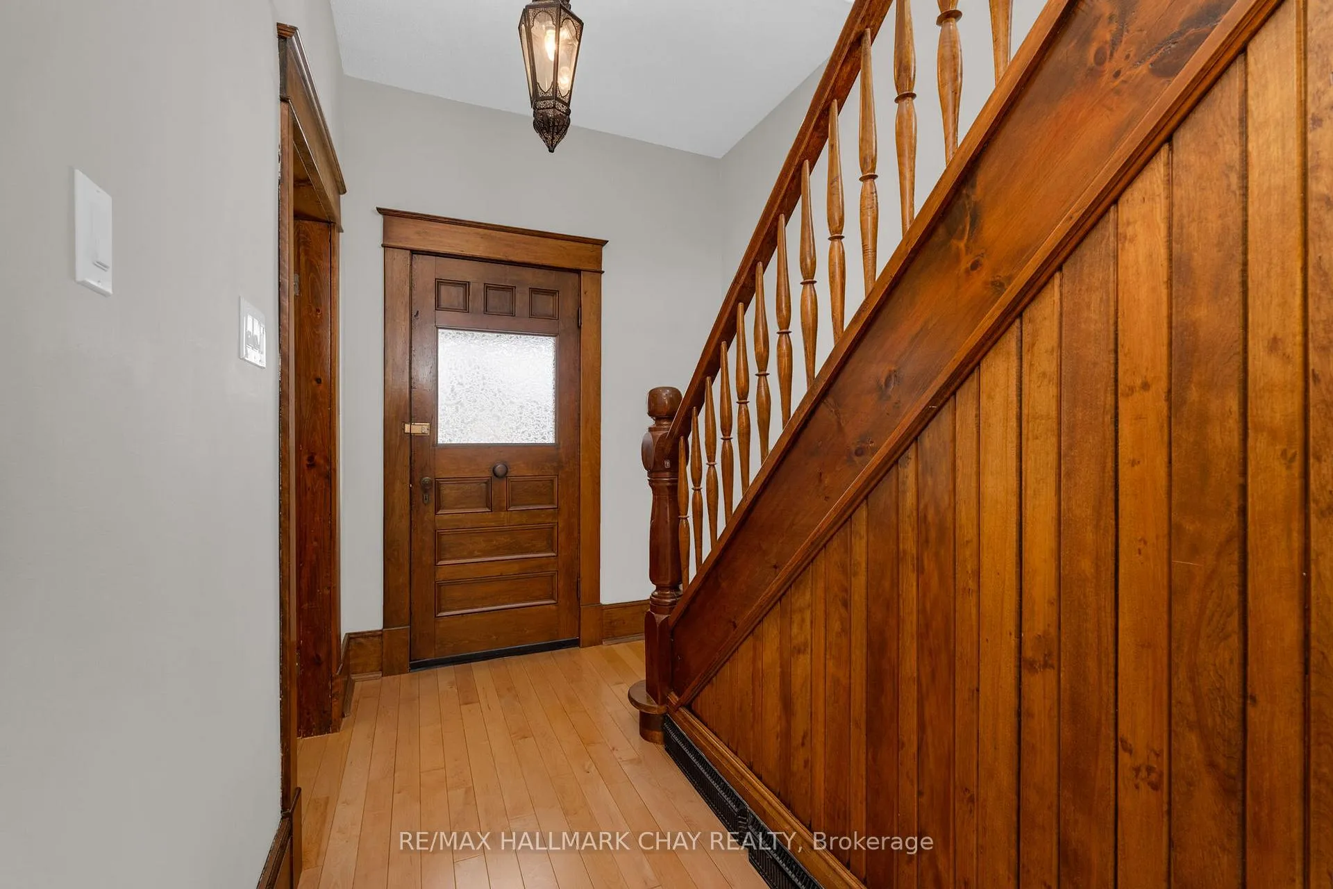 Photo 6 of 56 William Street, Barrie, Allandale — HOMEH