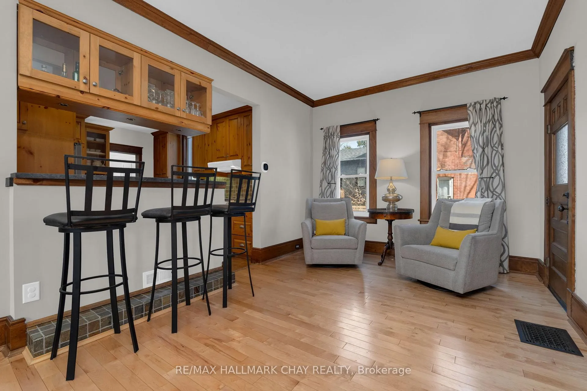 Photo 13 of 56 William Street, Barrie, Allandale — HOMEH