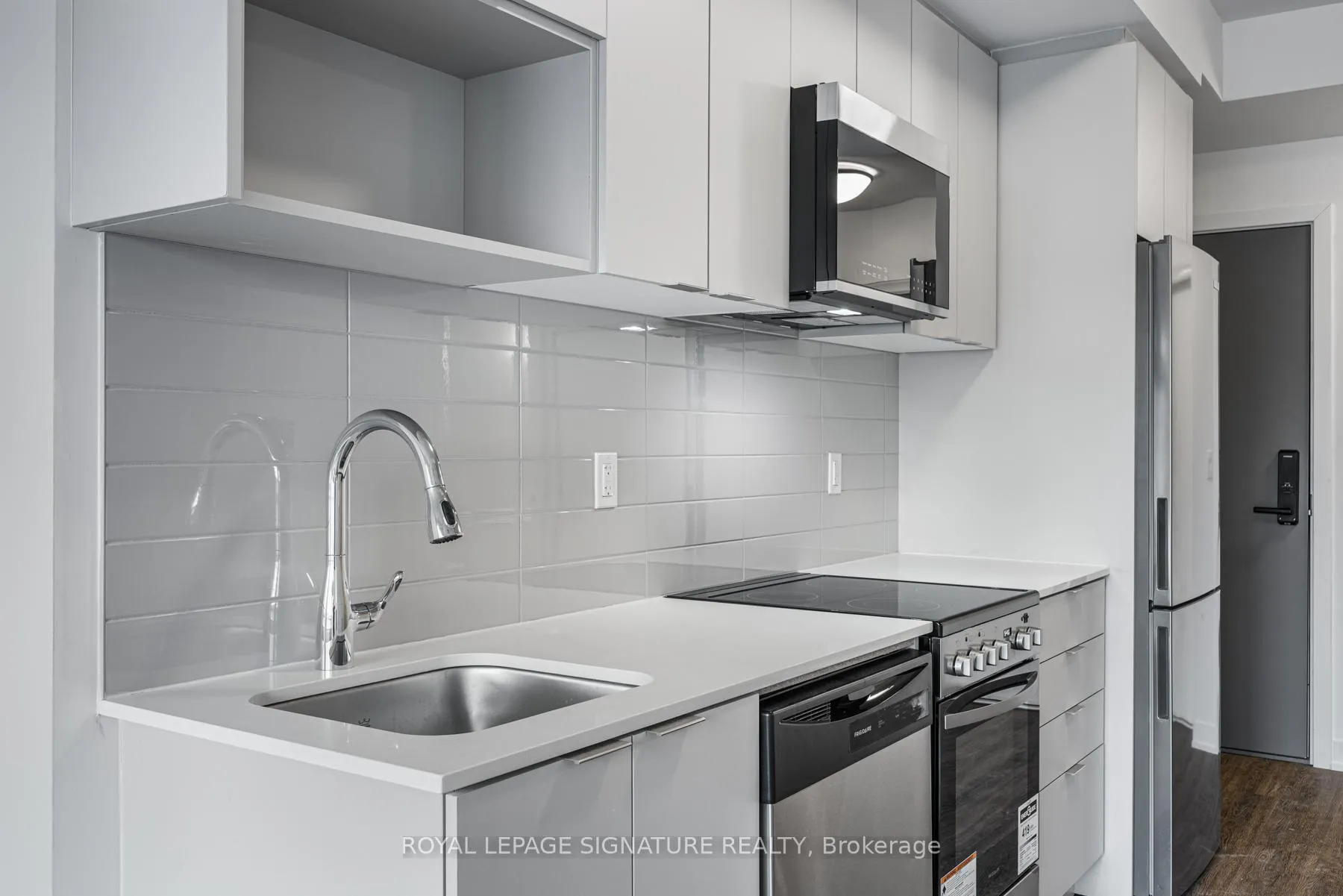 Photo 4 of Unit 204, 4569 Kingston Road, Scarborough, West Hill — HOMEH