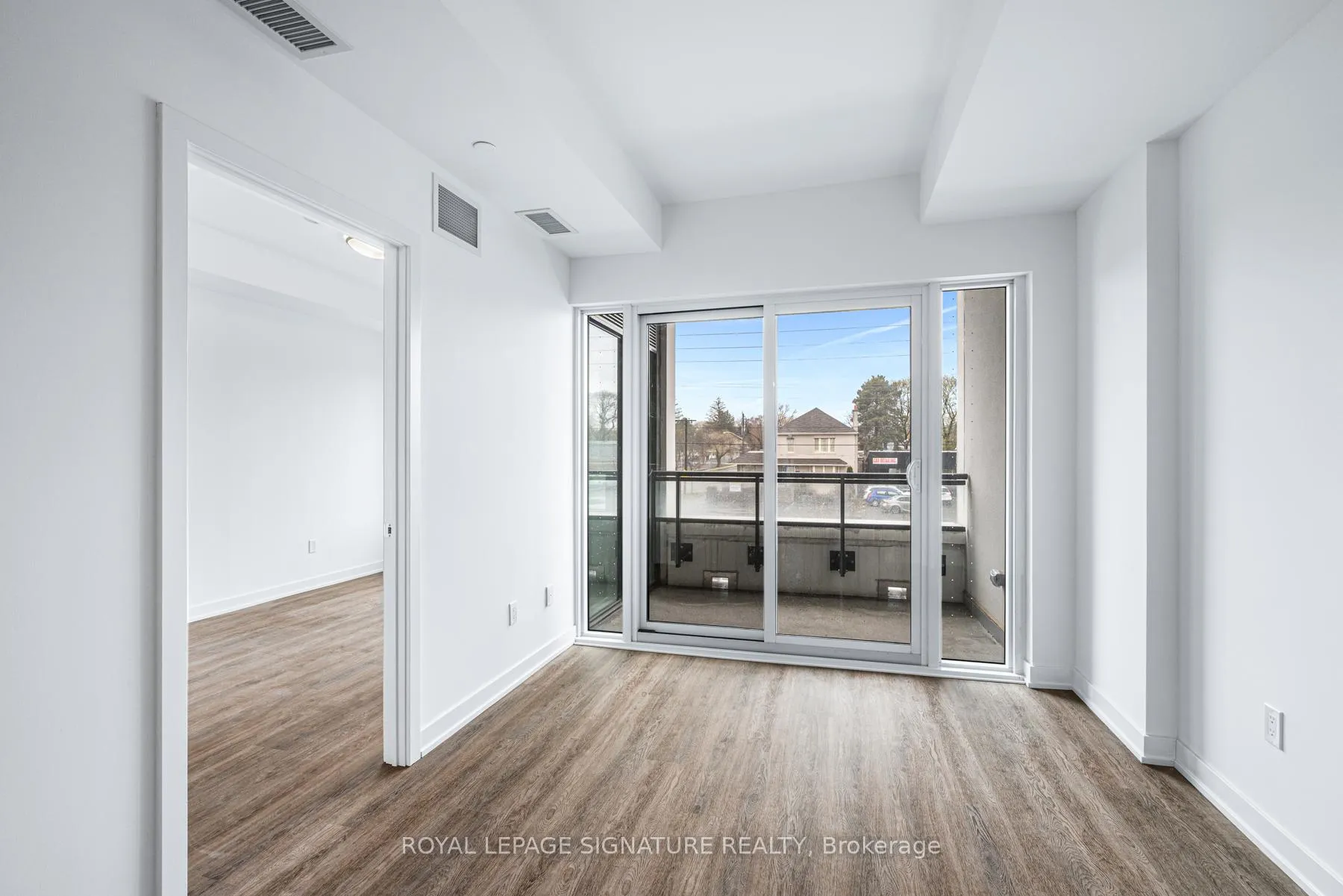 Photo 5 of Unit 204, 4569 Kingston Road, Scarborough, West Hill — HOMEH