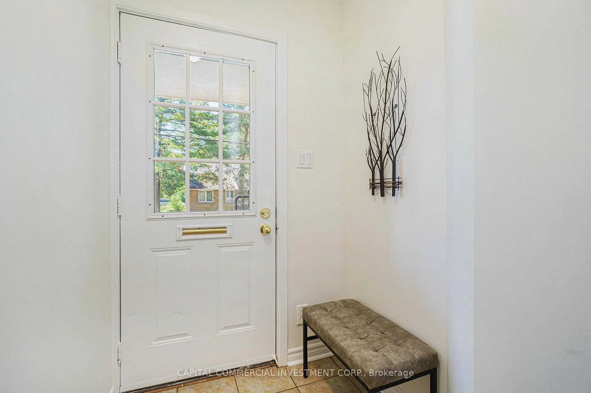 Photo 3 of 1174 Blasdell Avenue, Ottawa, Manor Park — HOMEH