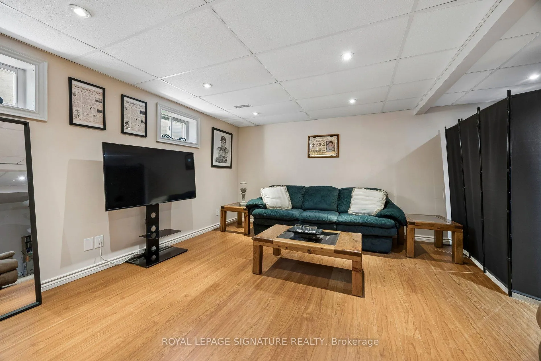 Photo 14 of 23 Drury Crescent, Brampton, Southgate — HOMEH