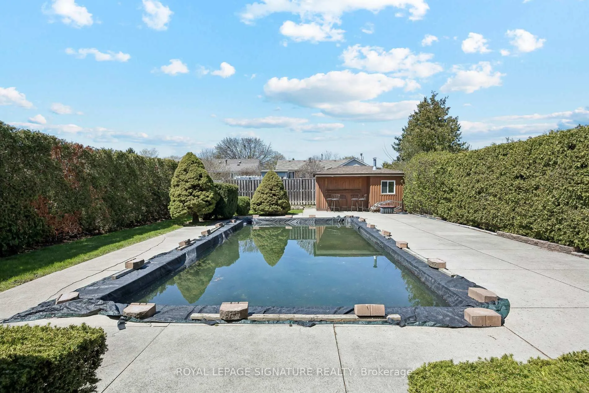 Photo 27 of 23 Drury Crescent, Brampton, Southgate — HOMEH