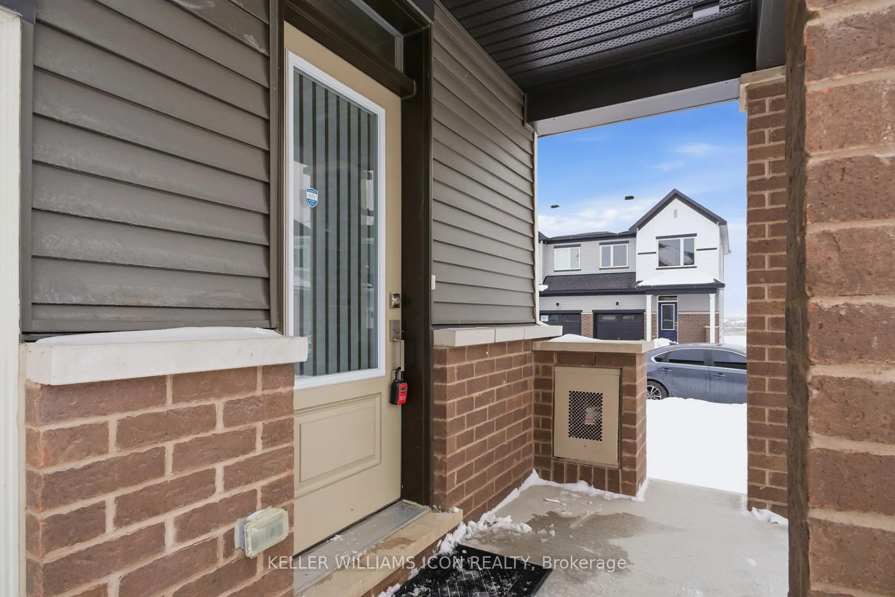 Photo 2 of 840 Andesite Terrace, Ottawa, Barrhaven - Half Moon Bay — HOMEH