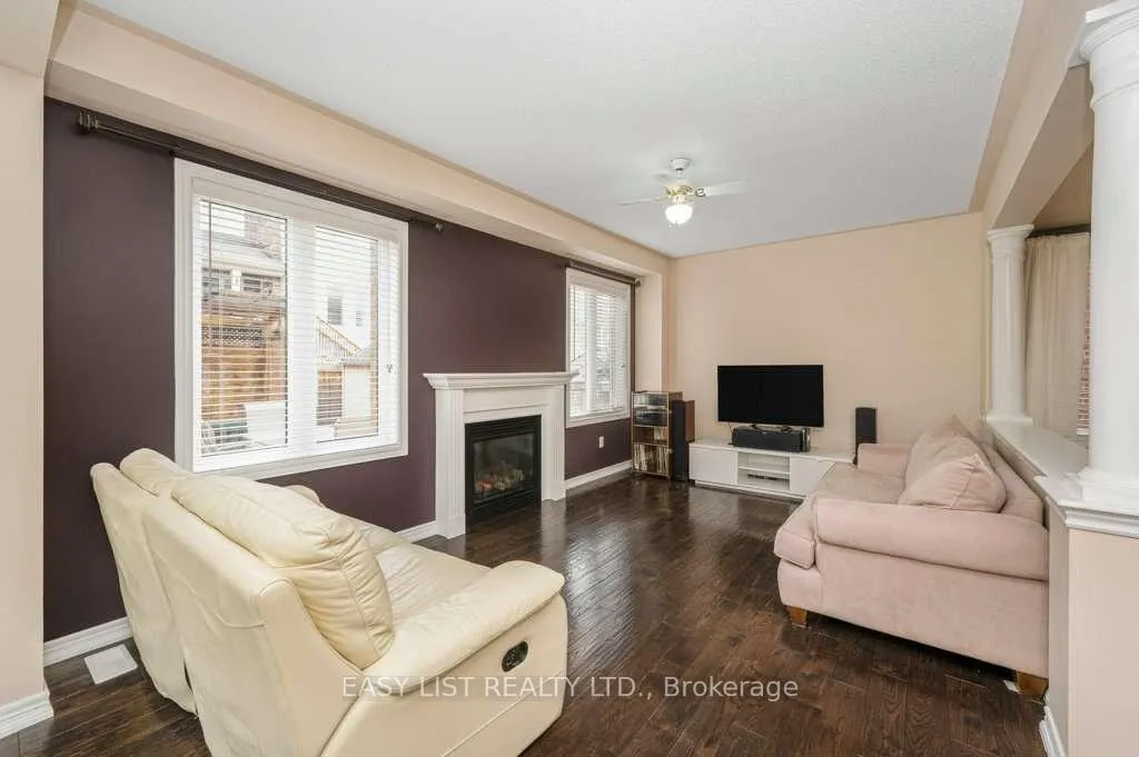 Photo 11 of 455 Harkin Place, Milton, Scott — HOMEH
