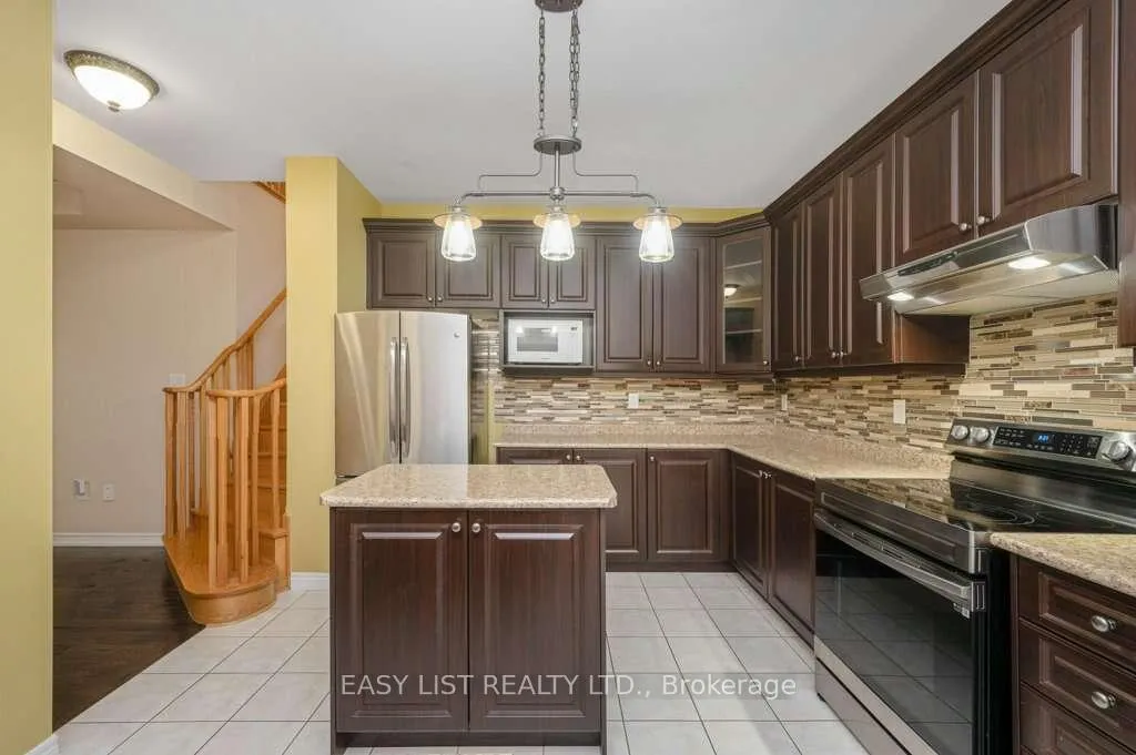 Photo 17 of 455 Harkin Place, Milton, Scott — HOMEH