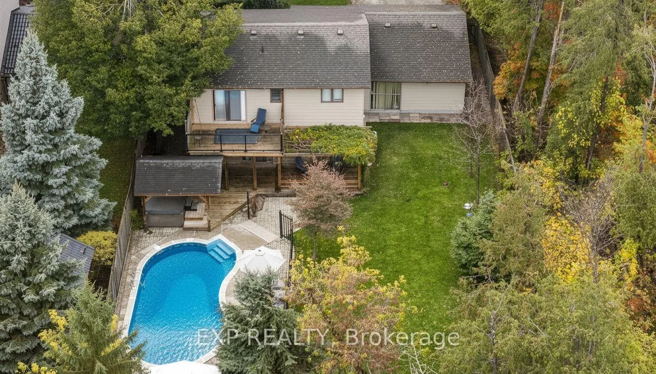 Photo 2 of 381 Cox Mill Road, Barrie, South Shore — HOMEH