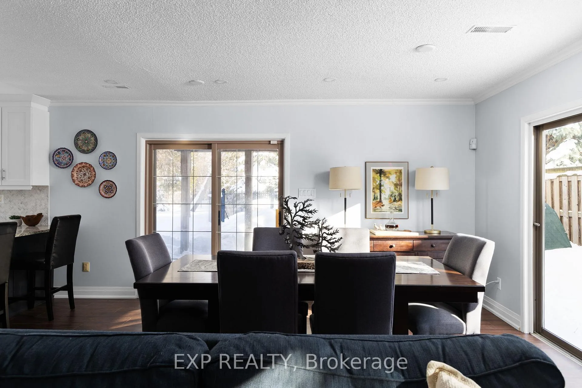 Photo 9 of 381 Cox Mill Road, Barrie, South Shore — HOMEH