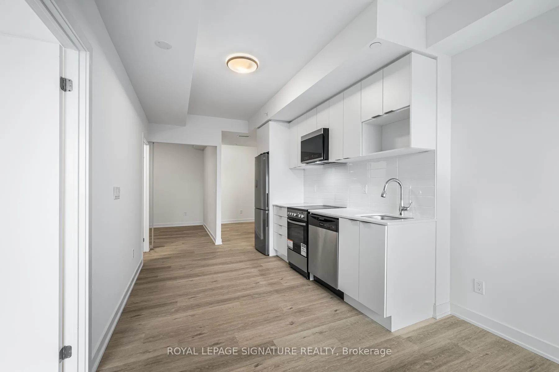 Photo 6 of Unit 206, 4569 Kingston Road, Scarborough, West Hill — HOMEH