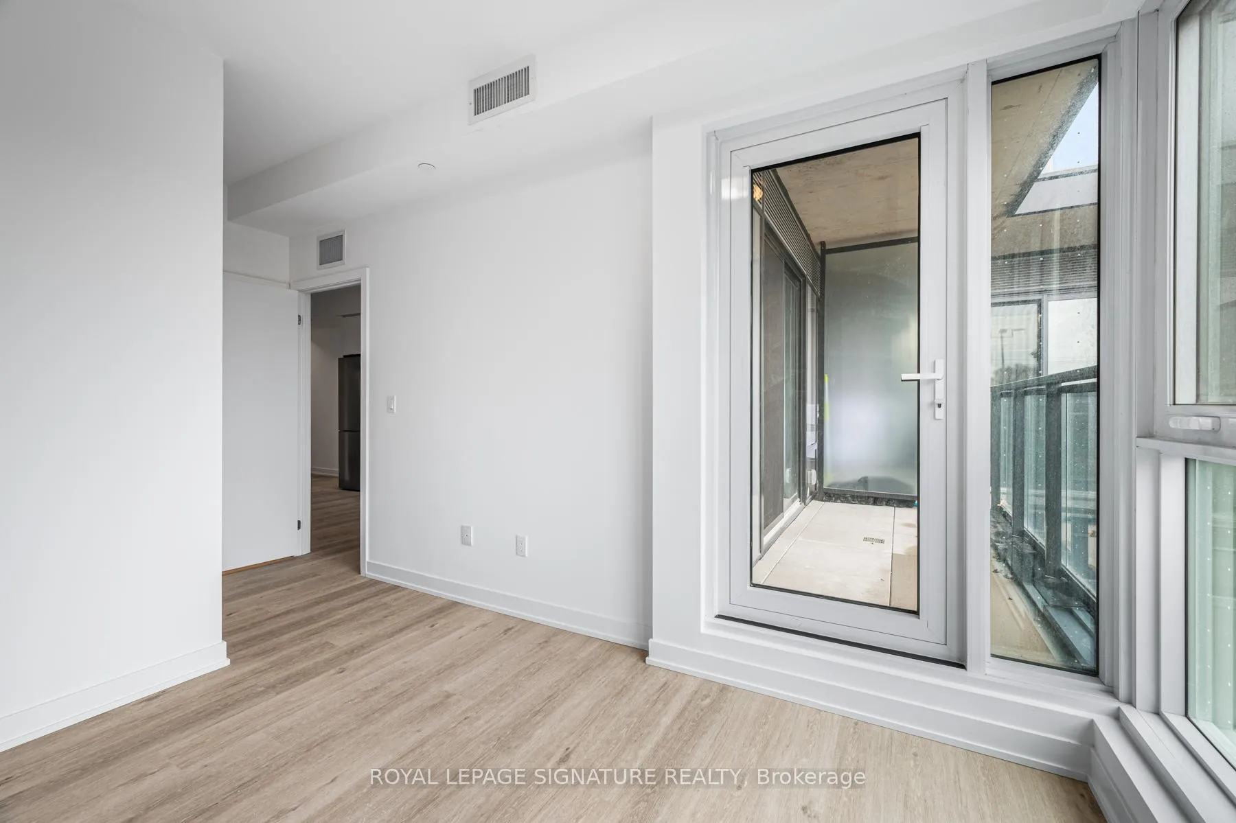 Photo 8 of Unit 206, 4569 Kingston Road, Scarborough, West Hill — HOMEH