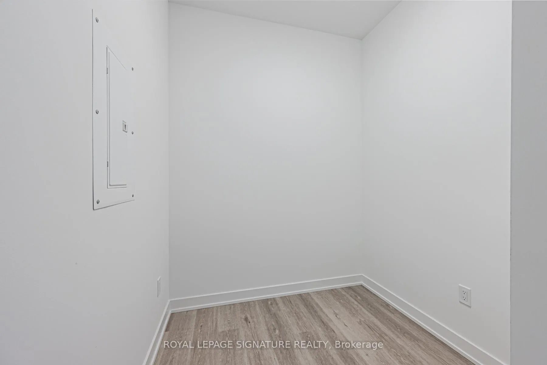 Photo 10 of Unit 206, 4569 Kingston Road, Scarborough, West Hill — HOMEH