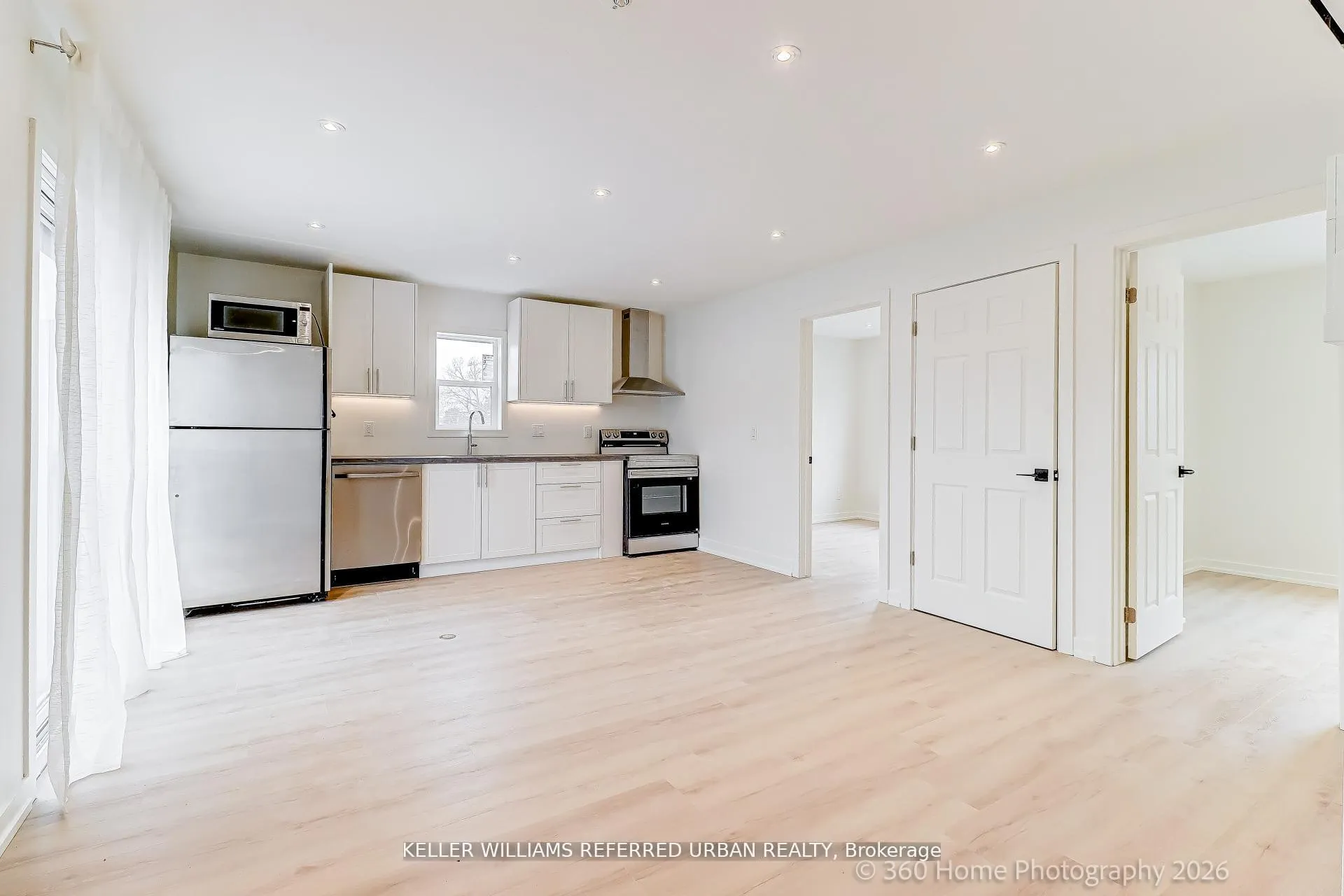 Front of Unit 2, 84 Foch Avenue