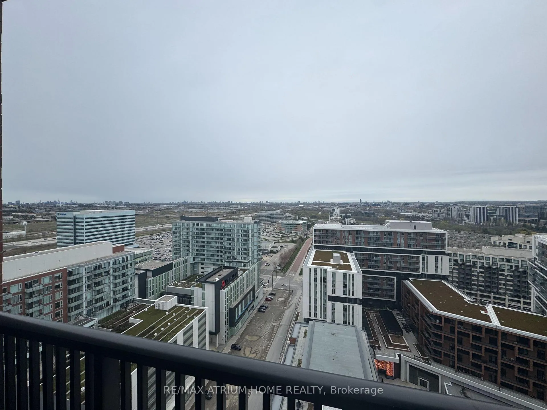 Photo 4 of Unit 2210, 38 Andre De Grasse Street, Markham, Unionville — HOMEH