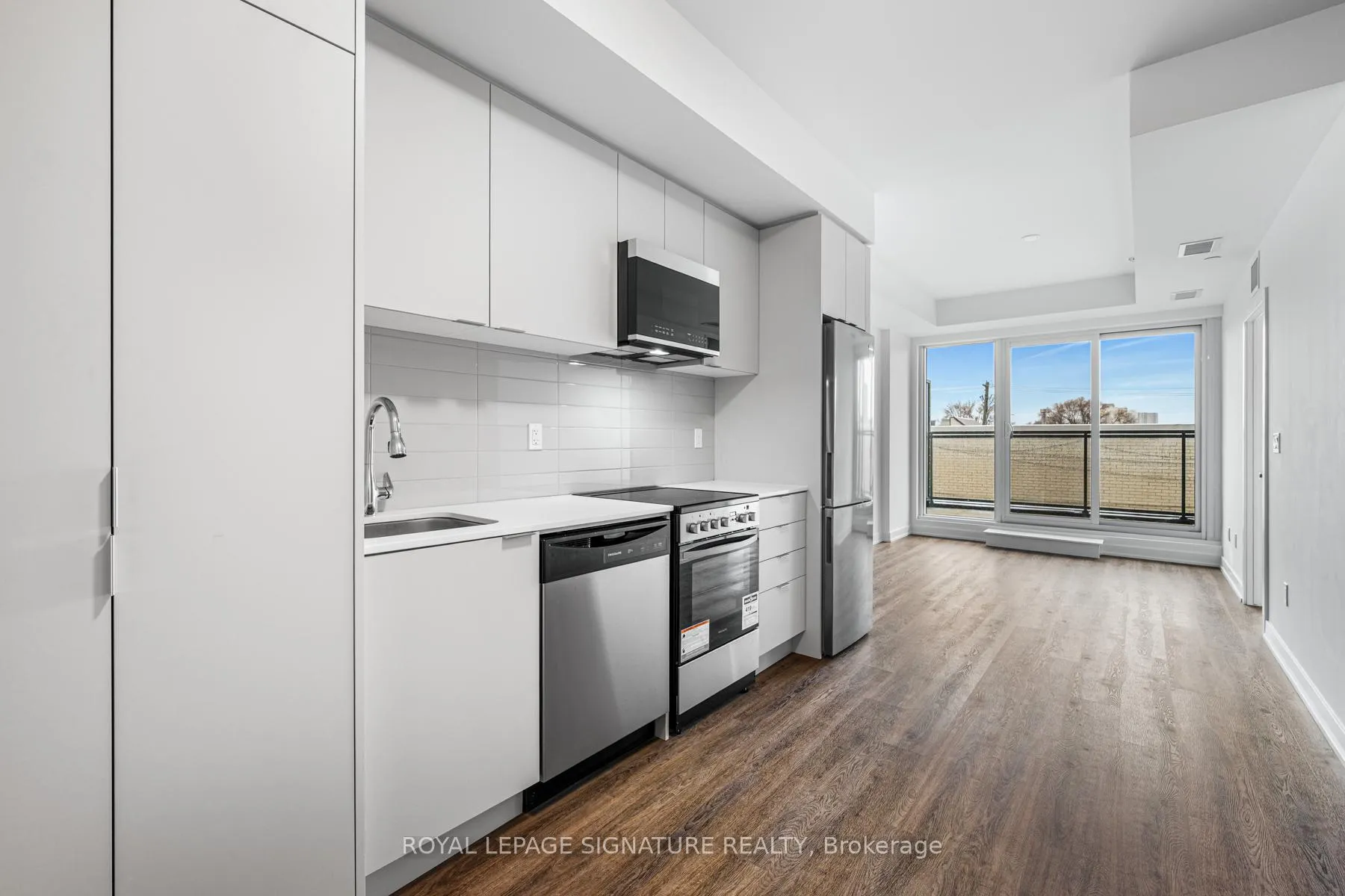 Photo 1 of Unit 209, 4569 Kingston Road, Scarborough, West Hill — HOMEH